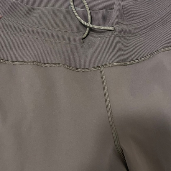 Vuori  daily jogger - Picture 3 of 6